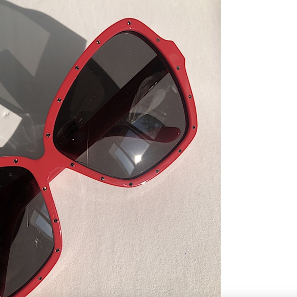 CELINE Red Acetate Crystal Butterfly Sunglasses CL4066IS - Picture 7 of 13